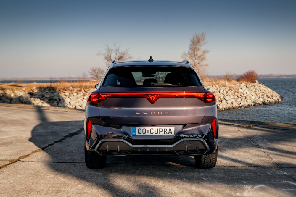 CUPRA Terramar 1,5 eTSI